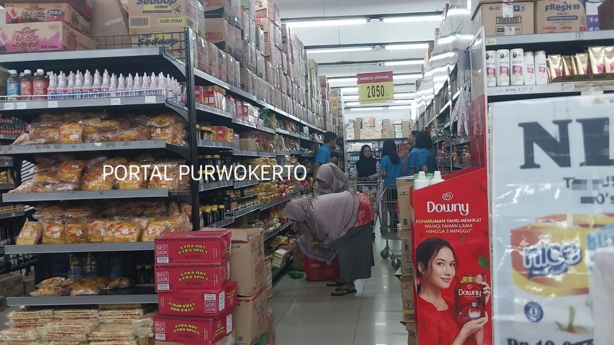 Toko Budiana: Jantung Belanja Lokal di Cilacap
